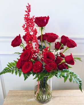 Red Rose Vase Arrangement